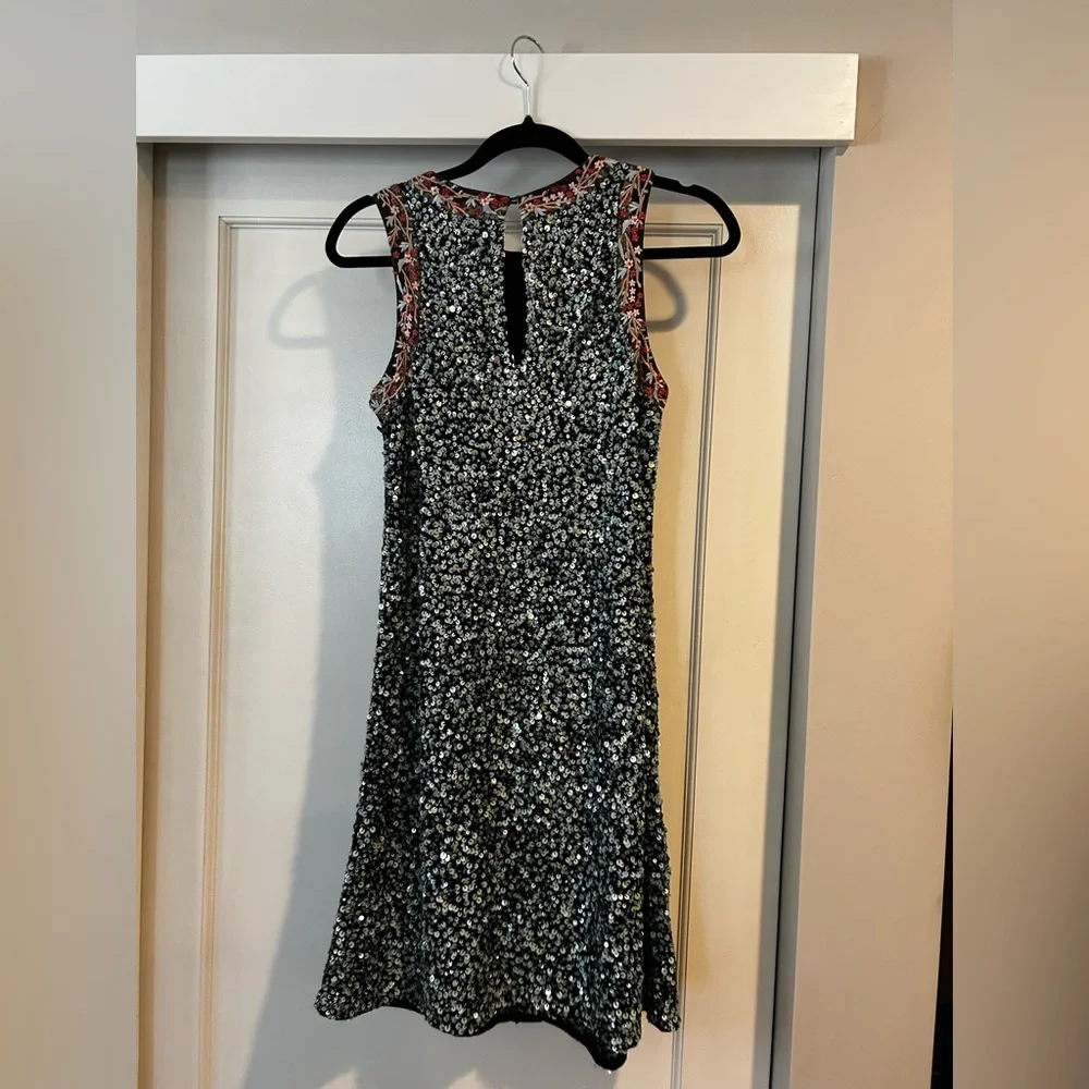 🪩NWT Anthropologie Astronomy Sequin Dress by Varun Bahl Embroidered Top Size 4 - Picture 8 of 13